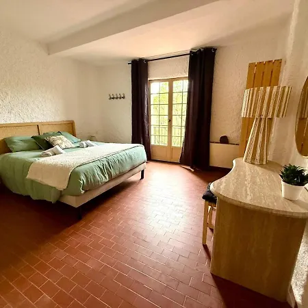 Vila Maison Avec Vue A Propriano (Corsica)